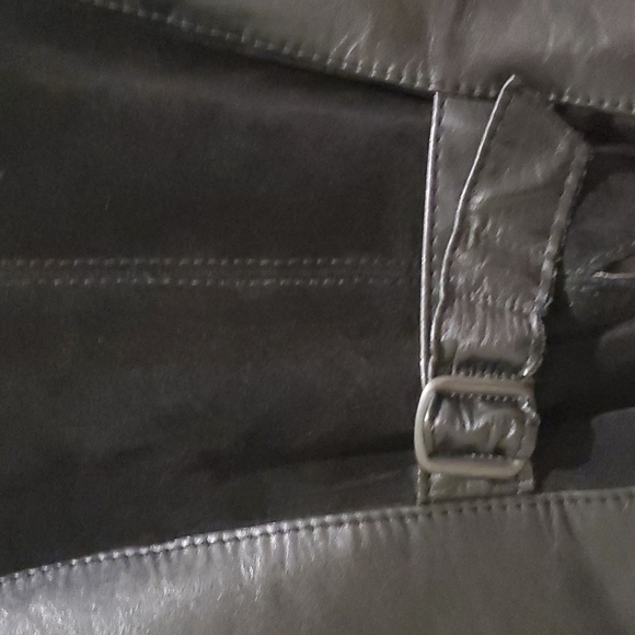 Vintage Leather & Suede Patchwork Vest - Picture 4 of 4